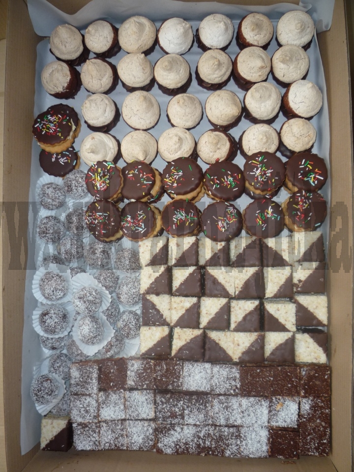 kokosky,moka,kokosové kuličky,štafetky,kokos.řezy kokosky,moka,kokosové kuličky,štafetky,kokos.řezy