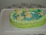 svatební dort ovál s labutěmi č.058