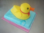 zvířátko dort žlutá kačenka celá v marcipánu č.545 zvířátko dort žlutá kačenka celá v marcipánu č.545
