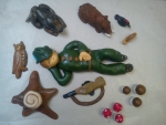 figurka marcipánová myslivec,pes,divočák,puška,sova,kos,hříbky,vochomůrky,pařez